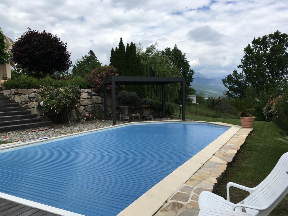 Pergola Bioclimatique en Aluminium